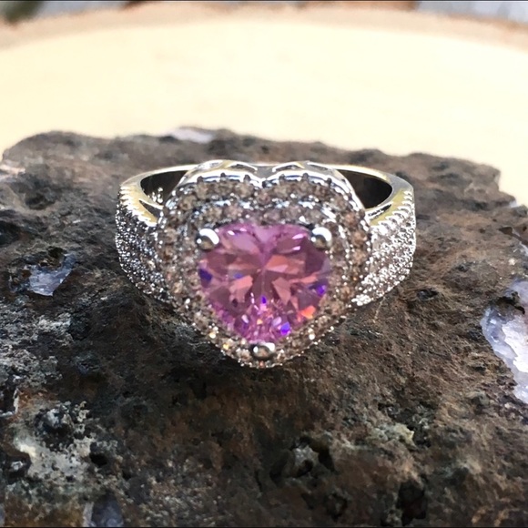 Sparkling Pink Heart 💓 Sapphire Ring Size 8 - Picture 5 of 7